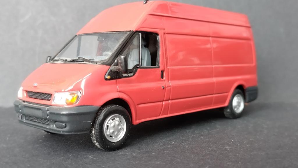 Ford Transit Mk3 1:43 Minichamps Pol, Auto, Verzenden, ., Zo goed als nieuw