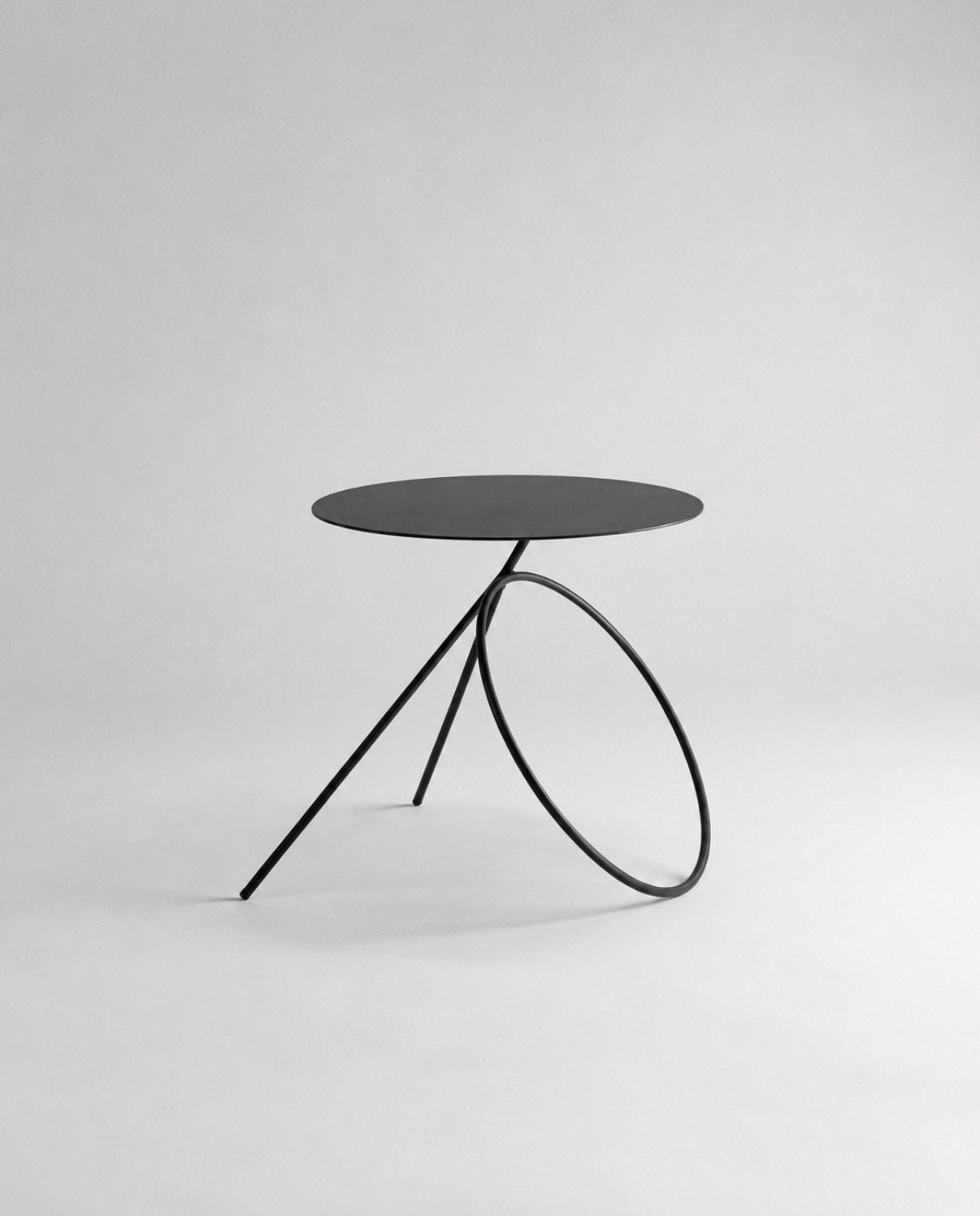 4 Viccarbe Bamba Low Table by Pedro Paulo-Venzon Black Steel, Ophalen, -, Metaal of Aluminium, -