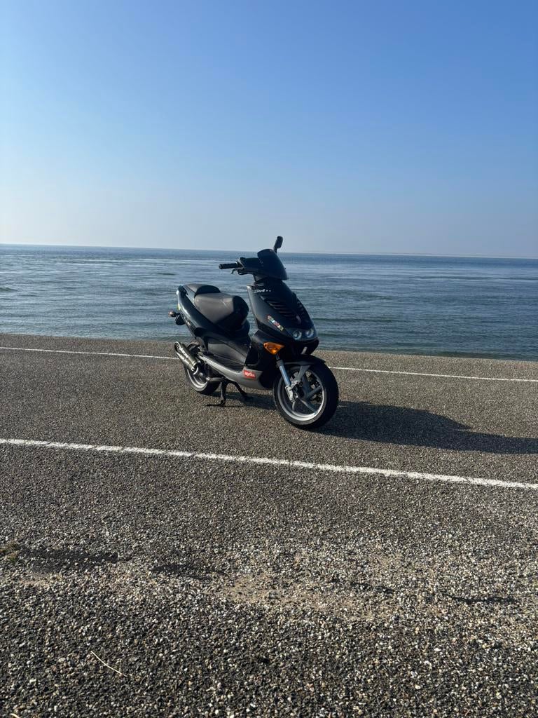 Aprilia sr50, Ophalen, Tweetakt, Overige modellen, Zo goed als nieuw