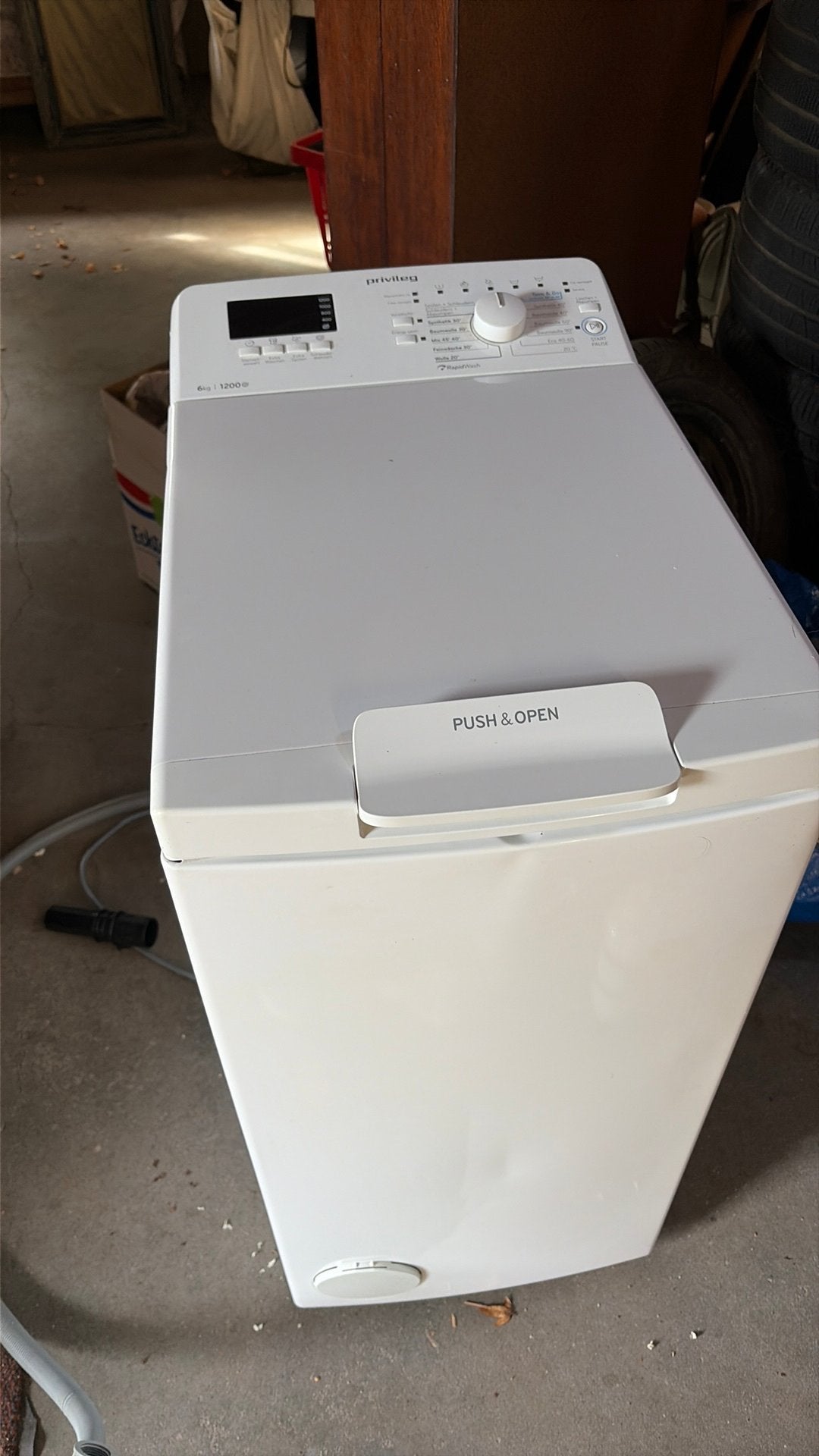 Kleine 6 kg wasmachine, Ophalen, Minder dan 1200 toeren, Minder dan 85 cm, 4 tot 6 kg