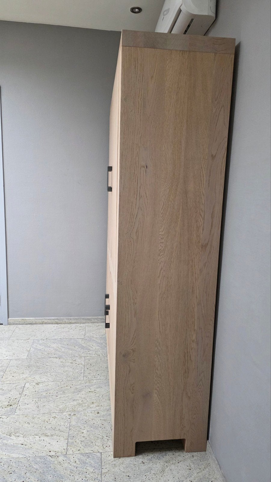 Massief eiken broodkast – Cream White, Ophalen, Met deur(en), 100 tot 150 cm, Eikenhout
