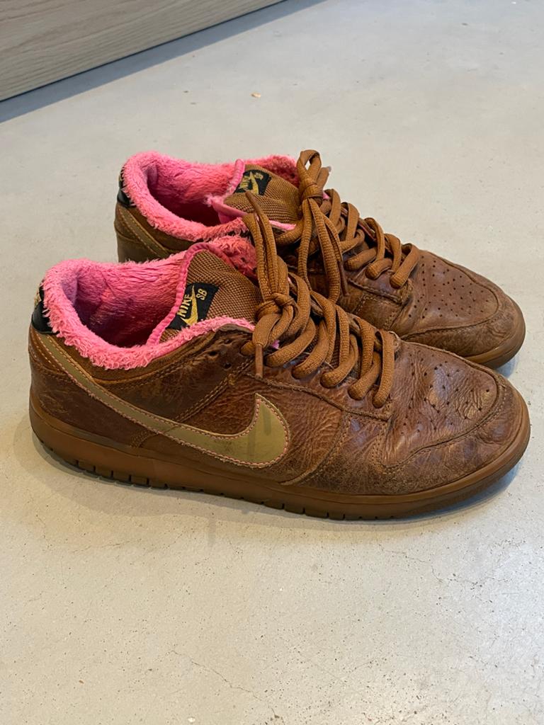 Nike SB Dunk Low Gibson Guitar Case EUR 41, Ophalen of Verzenden, Gedragen, Bruin, Sneakers of Gympen