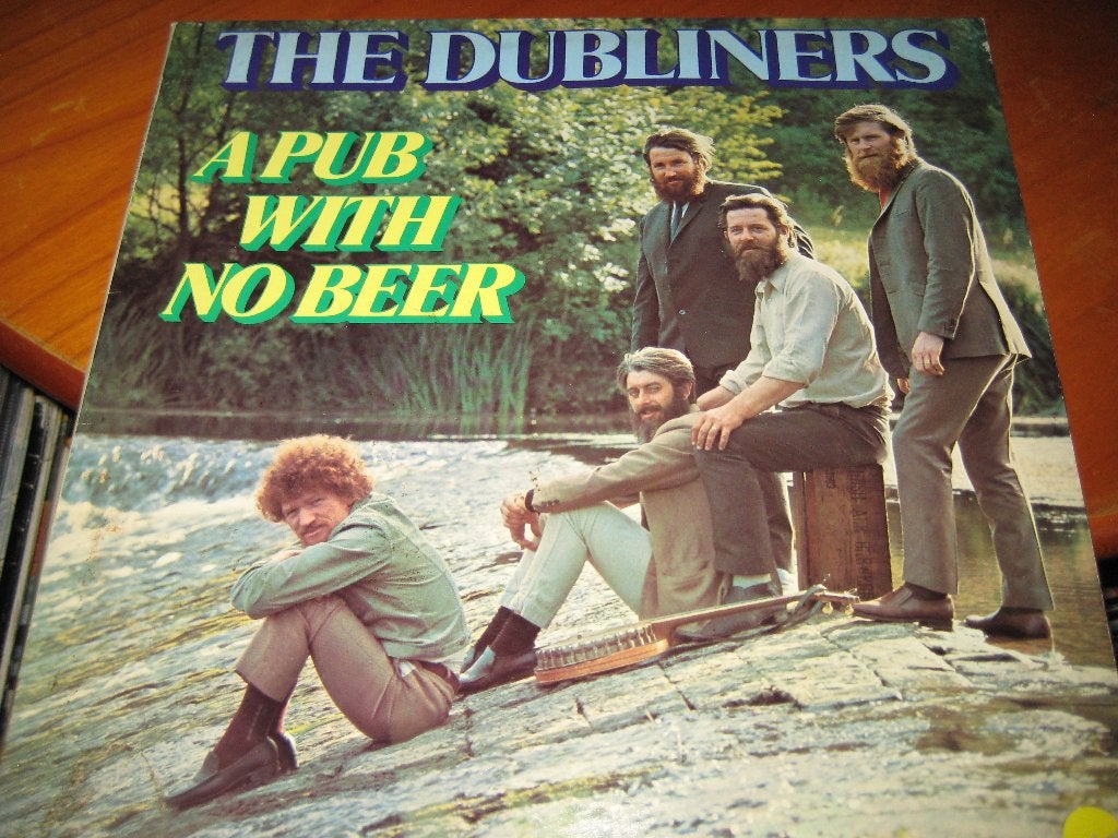 LP, The Dubliners: A pub with no beer, Ophalen of Verzenden, Zo goed als nieuw, LP