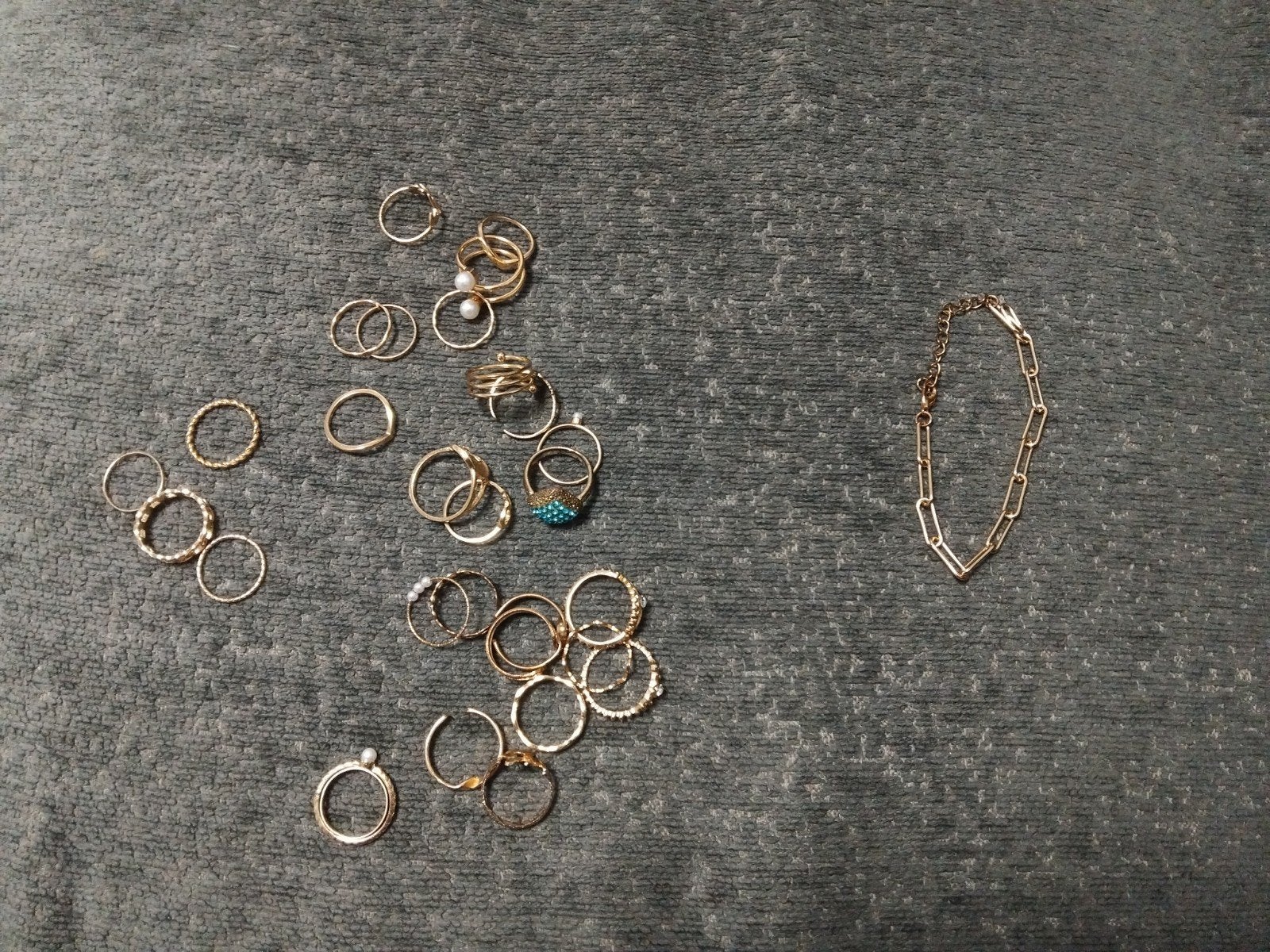 Gouden ringen en armband - Diverse maten en stijlen, Ophalen, Overige materialen, Zo goed als nieuw, 17 tot 18