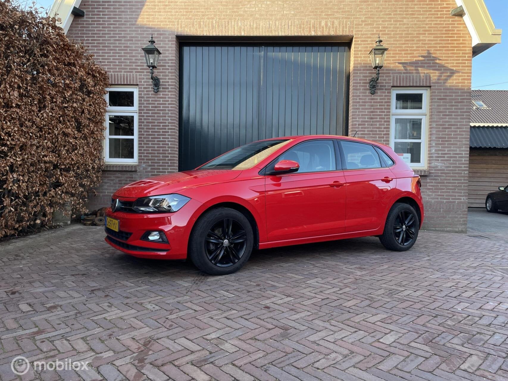 Volkswagen Polo 1.0 TSI Highline NAP|AUT PARK|SPORTSEL|CLIMA, Voorwielaandrijving, Gebruikt, Euro 6, 95 pk