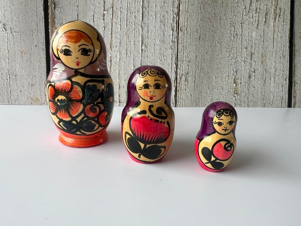 Matroesjka (nesting dolls) vintage (3x), Ophalen of Verzenden