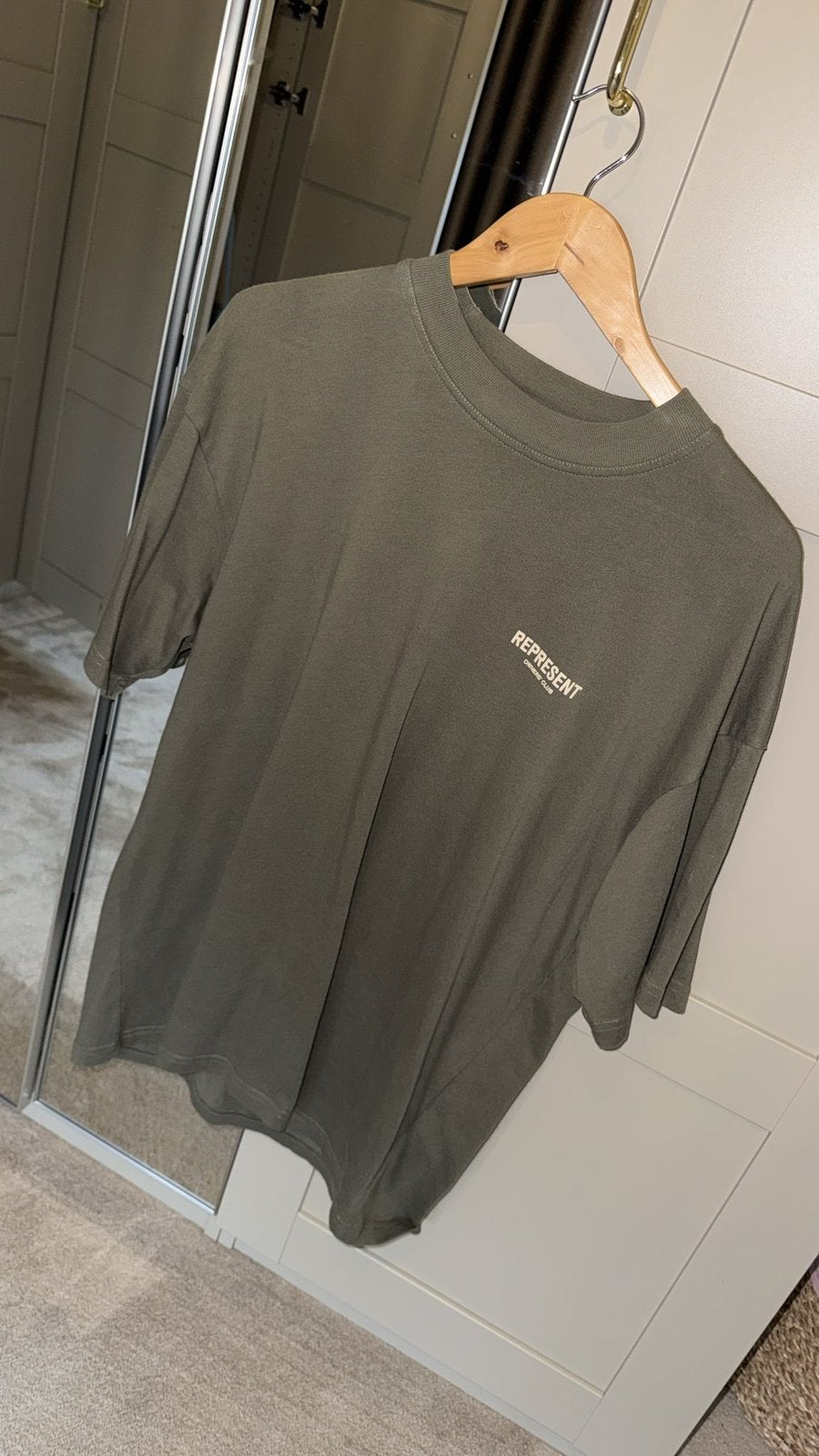 Represent shirt, Ophalen of Verzenden, Zo goed als nieuw, Zwart