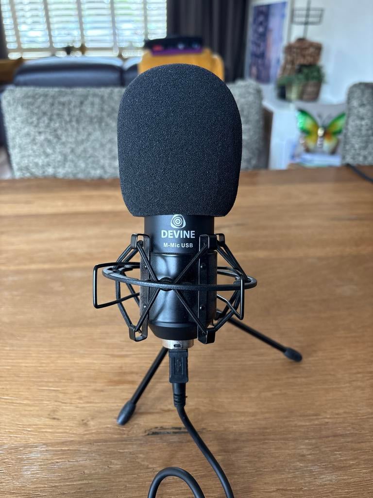 Devine M-Mic USB Studiomicrofoon met Statief, Muziek en Instrumenten, Microfoons, Zo goed als nieuw, Studiomicrofoon, Ophalen of Verzenden