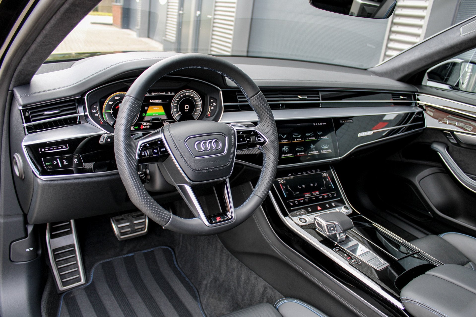 Audi A8 60 TFSI e quattro | Audi Exclusive | B&O | 4-wiel be, Automaat, Gebruikt, Zwart, 2995 cc