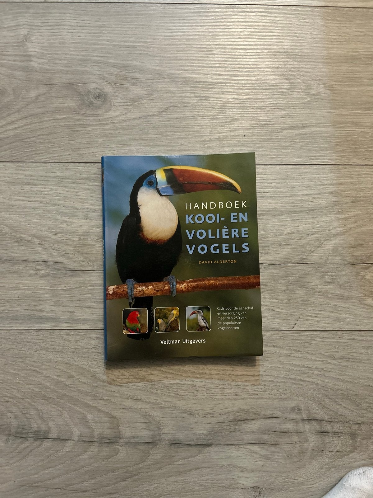 Handboek Kooivogels - David Alderton, Boeken, Verzenden, Zo goed als nieuw, Vogels