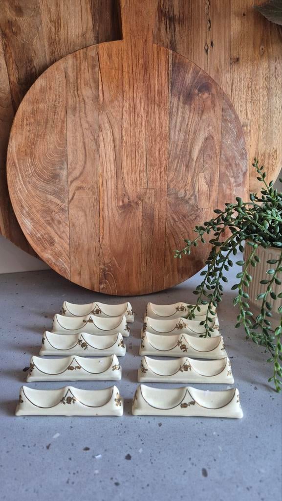 Set van 12 Vintage Porseleinen Messenleggers met Goud, Antiek en Kunst, Antiek | Bestek, Ophalen of Verzenden