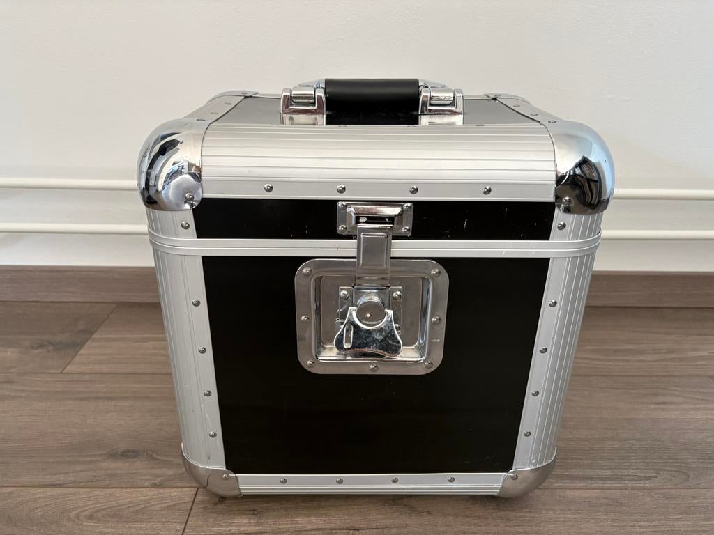 Platenkoffer zwart/zilver, Ophalen of Verzenden, Gebruikt, Overige instrumenten, Flightcase
