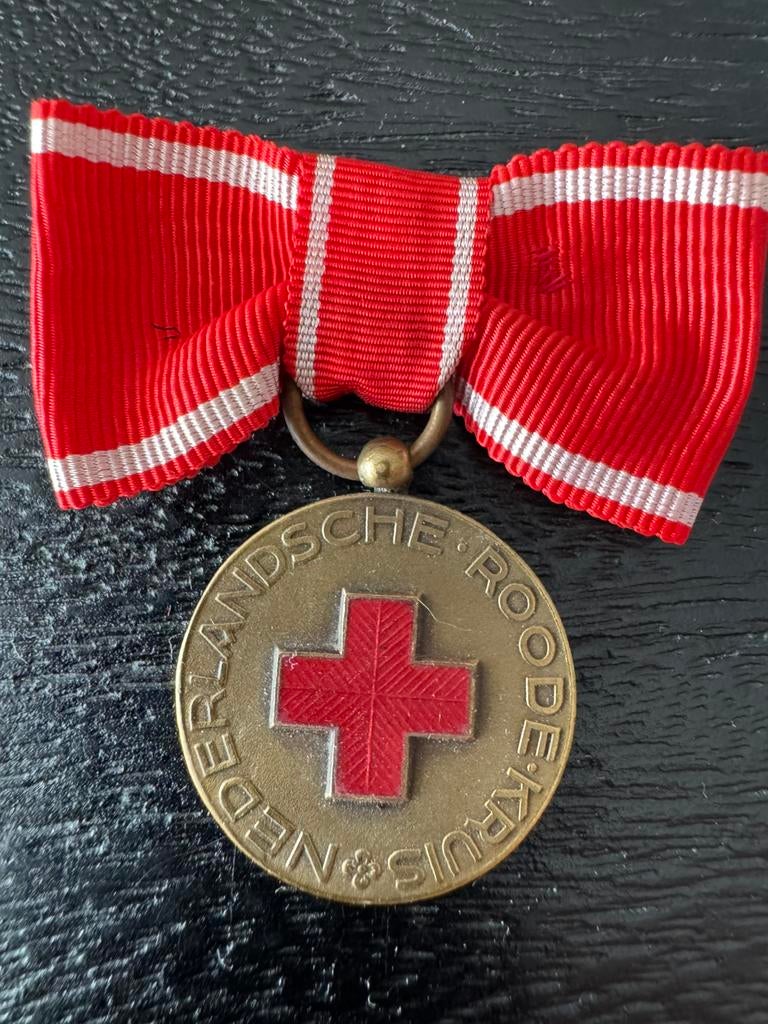 Nederlandse Rode Kruis Medaille voor Trouwe Dienst (10 jaar), Verzenden, Overige materialen, Nederland