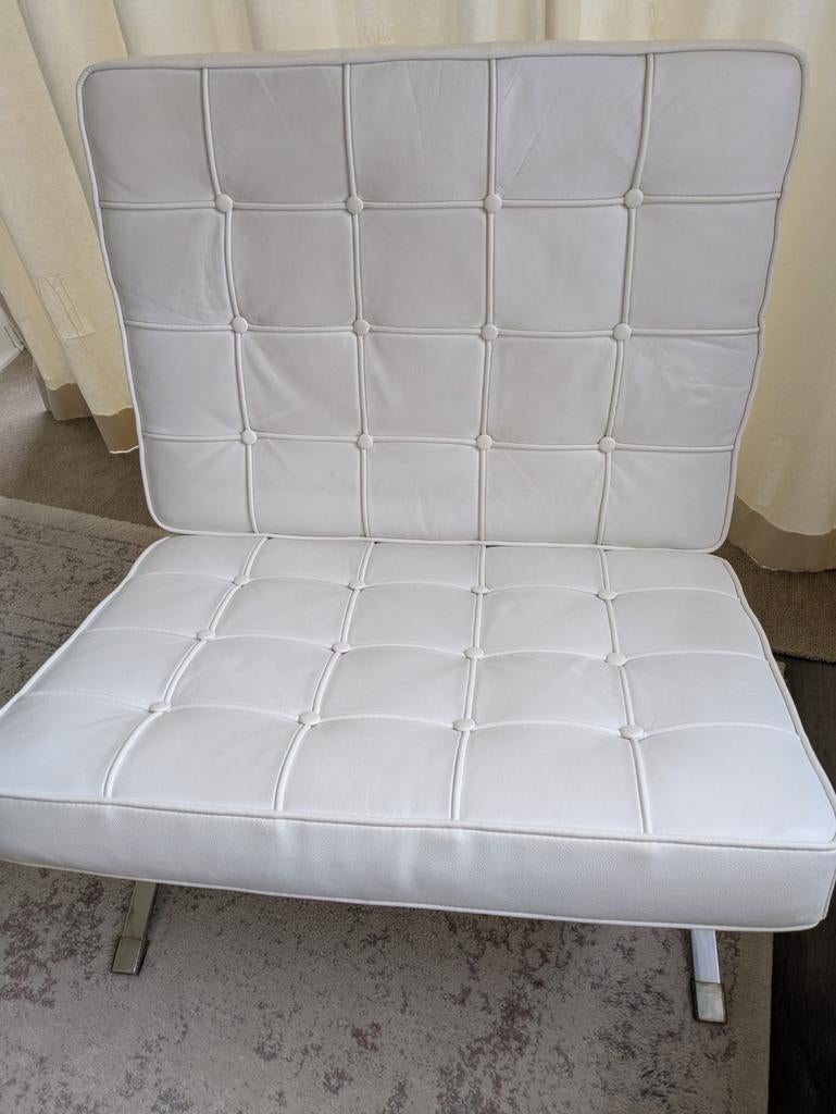 Barcelona Chair off white replica, Ophalen, Zo goed als nieuw, Eenpersoons