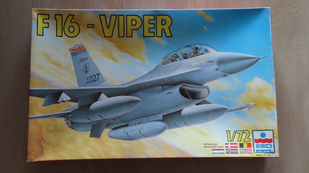 F-16B Viper Esci 1/72, Hobby en Vrije tijd, Modelbouw | Vliegtuigen en Helikopters, Overige merken, 1:72 tot 1:144, Nieuw, Ophalen of Verzenden
