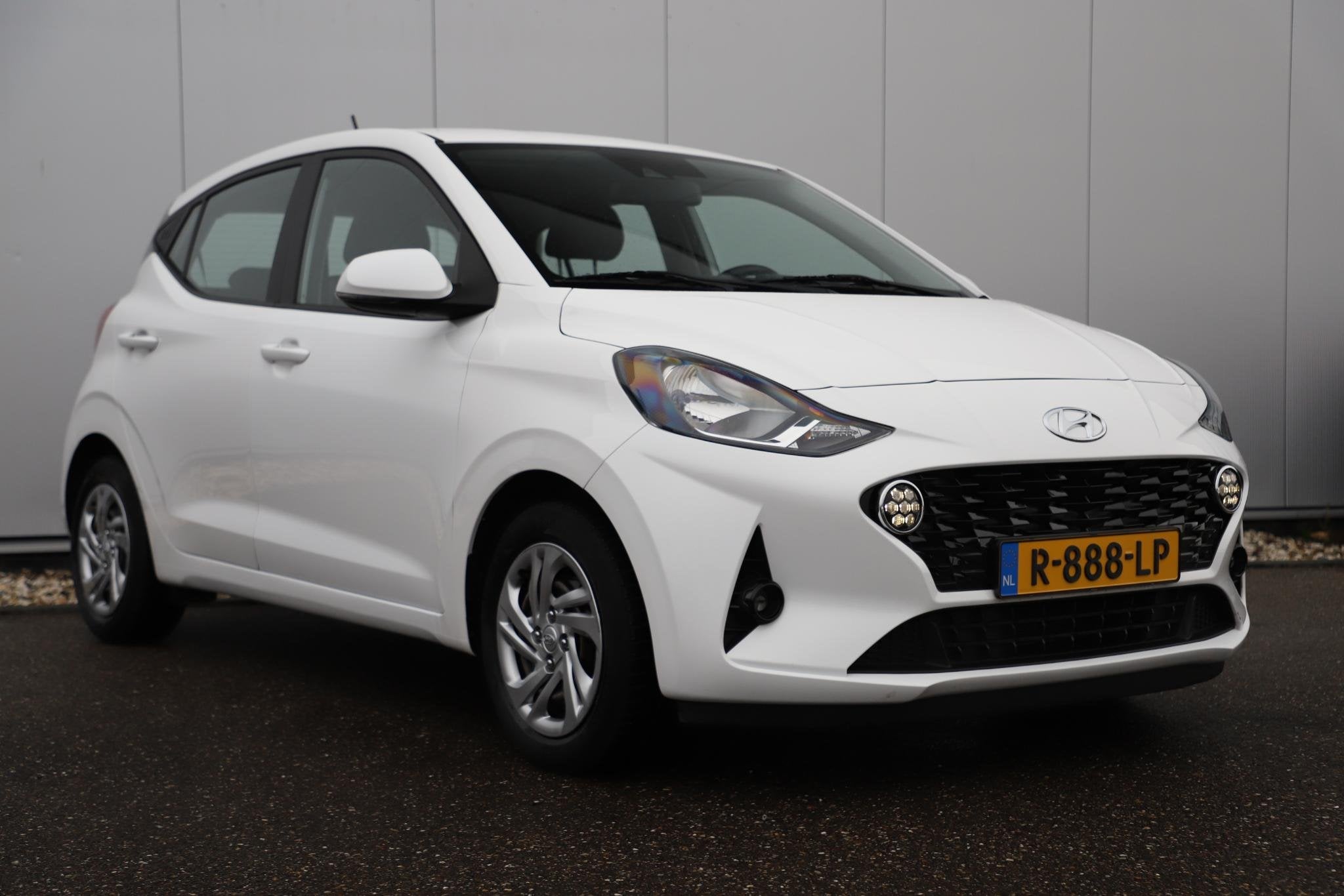 Hyundai i10 1.0 Comfort Carplay Android Navigatie Airco Crui, Voorwielaandrijving, Stof, Gebruikt, 899 kg