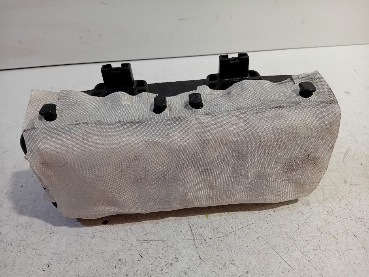 Airbag passagier Ford Ka, Onderdelen@venauto.nl, Van der Ven Autorecycling B.V., Gebruikt, Ettenseweg 76, 4706 PB Roosendaal, The Netherlands