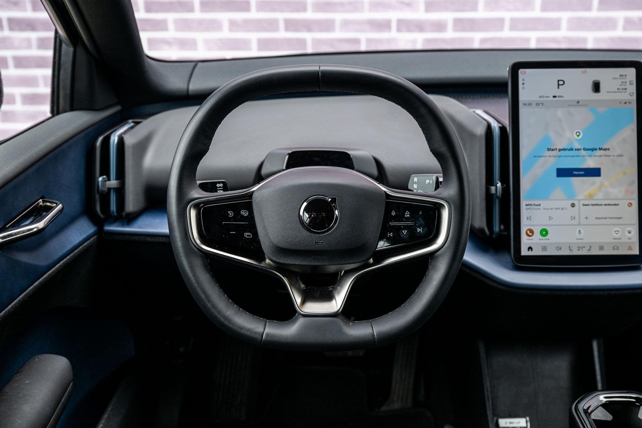 Volvo EX30 Single Motor Extended Range Plus 69 kWh | Climate, Auto's, Volvo, Automaat, Achterwielaandrijving, Gebruikt, Leder en Stof