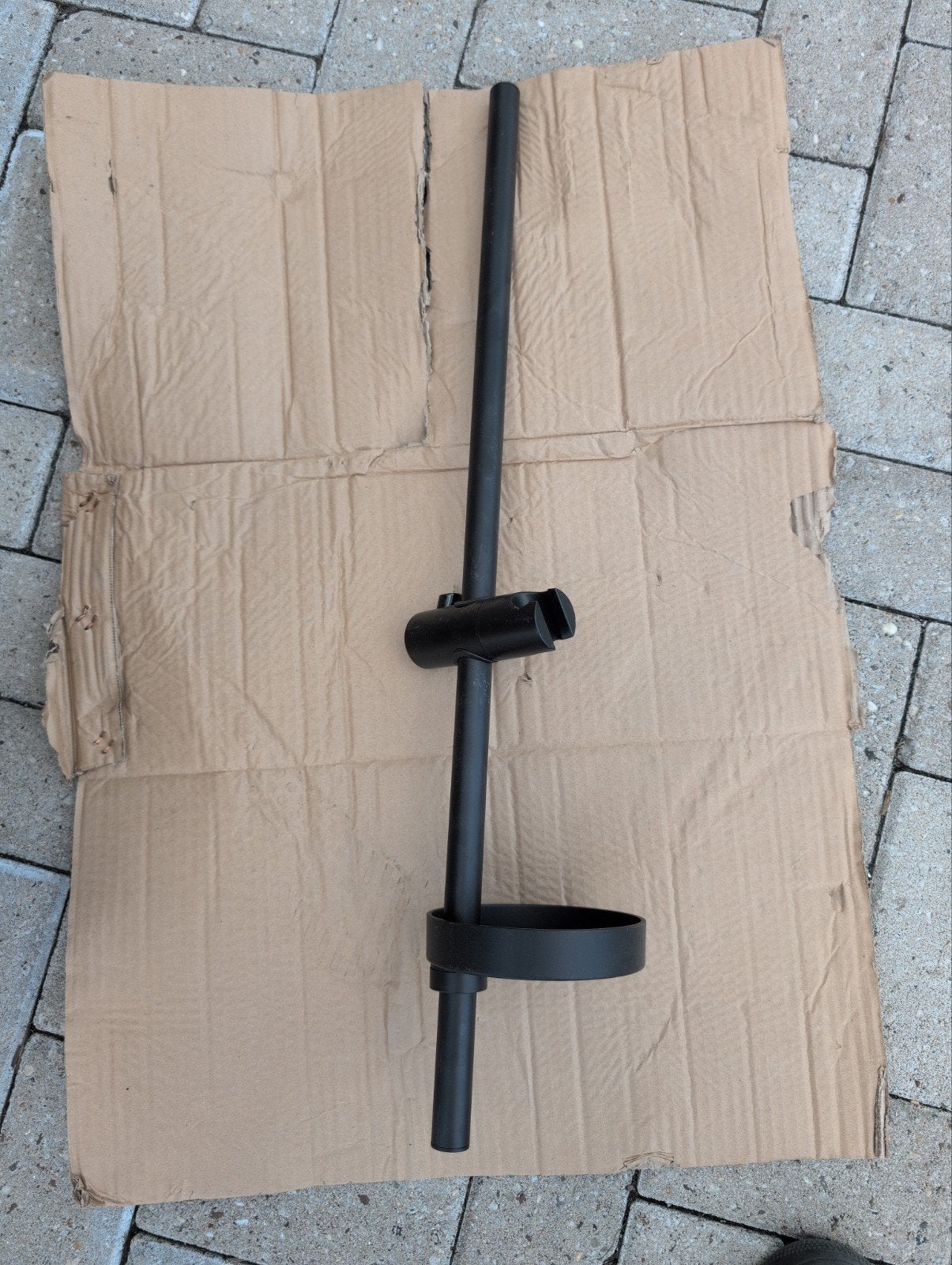 Zwarte douchestang met houder, Huis en Inrichting, Ophalen of Verzenden, Gebruikt, Zwart, Douche-accessoire