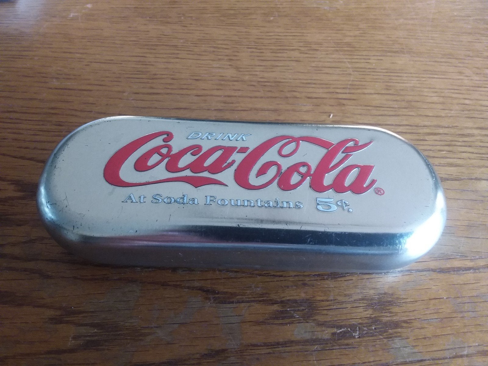 Oud blikje of brillenkoker van Coca-Cola, Ophalen, Gebruikt, Overige