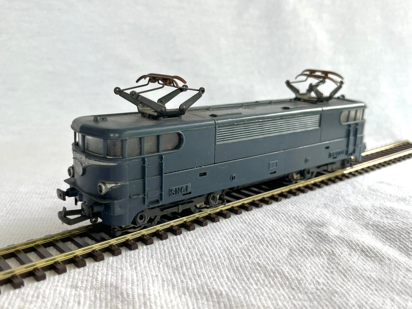 Jouef SNCF BB 9201 E-lok blauw H0, Gebruikt, Jouef, Ophalen of Verzenden, Analoog