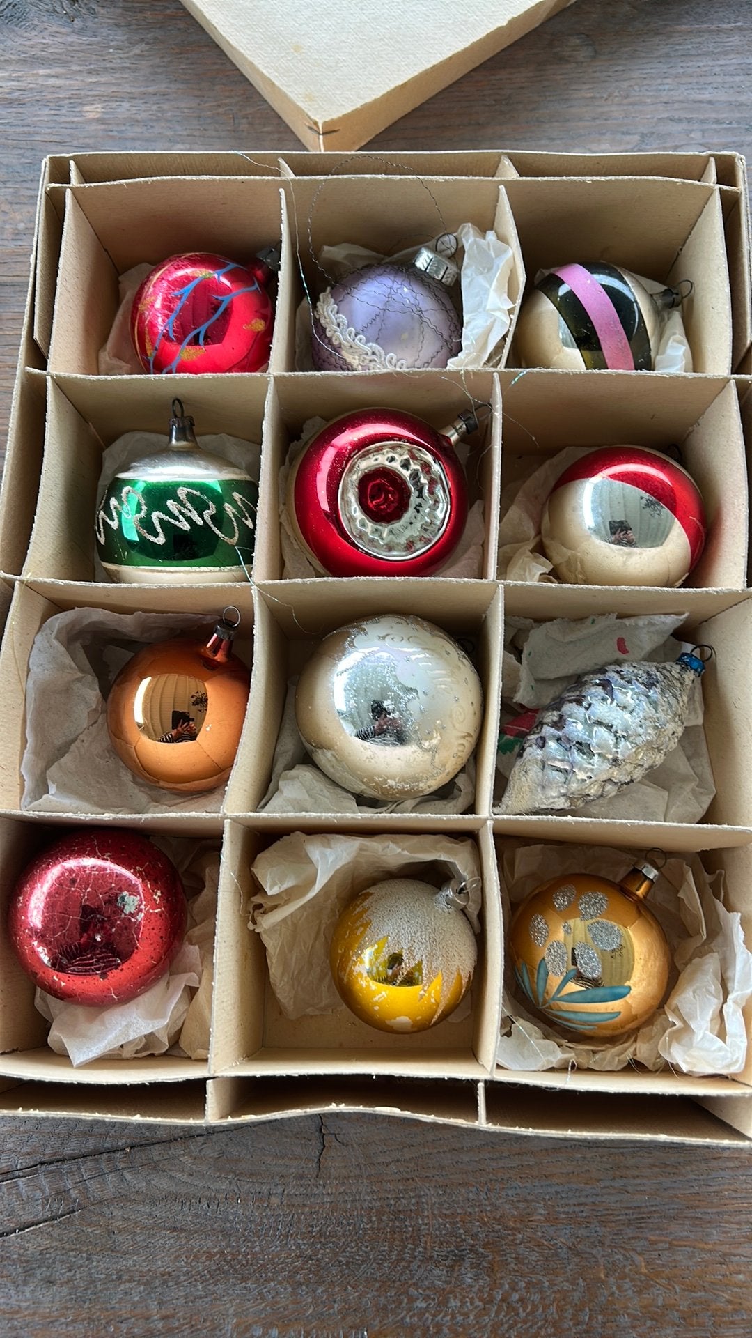 Antieke kerstballen gekleurd, Ophalen of Verzenden, Zo goed als nieuw