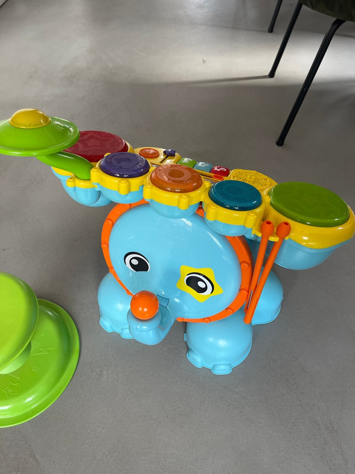VTECH Olifanten Trommel - Interactief Muziekspeelgoed, Kinderen en Baby's, Ophalen, Gebruikt, Overige typen, Met licht