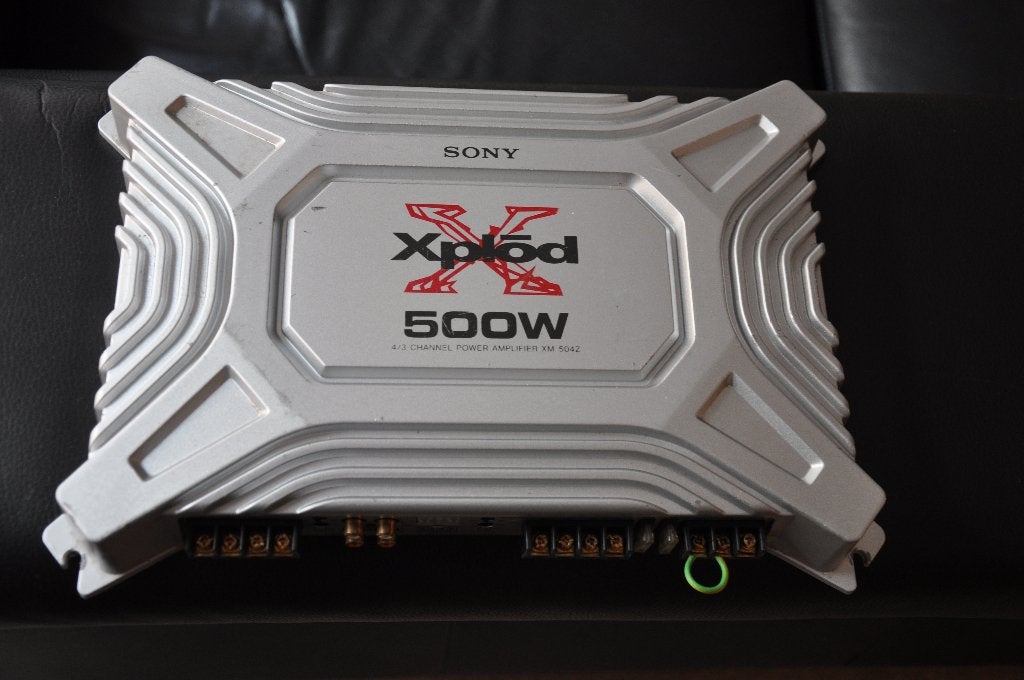 auto versterker sony xplod 500w met vier speakers, Ophalen of Verzenden, Gebruikt