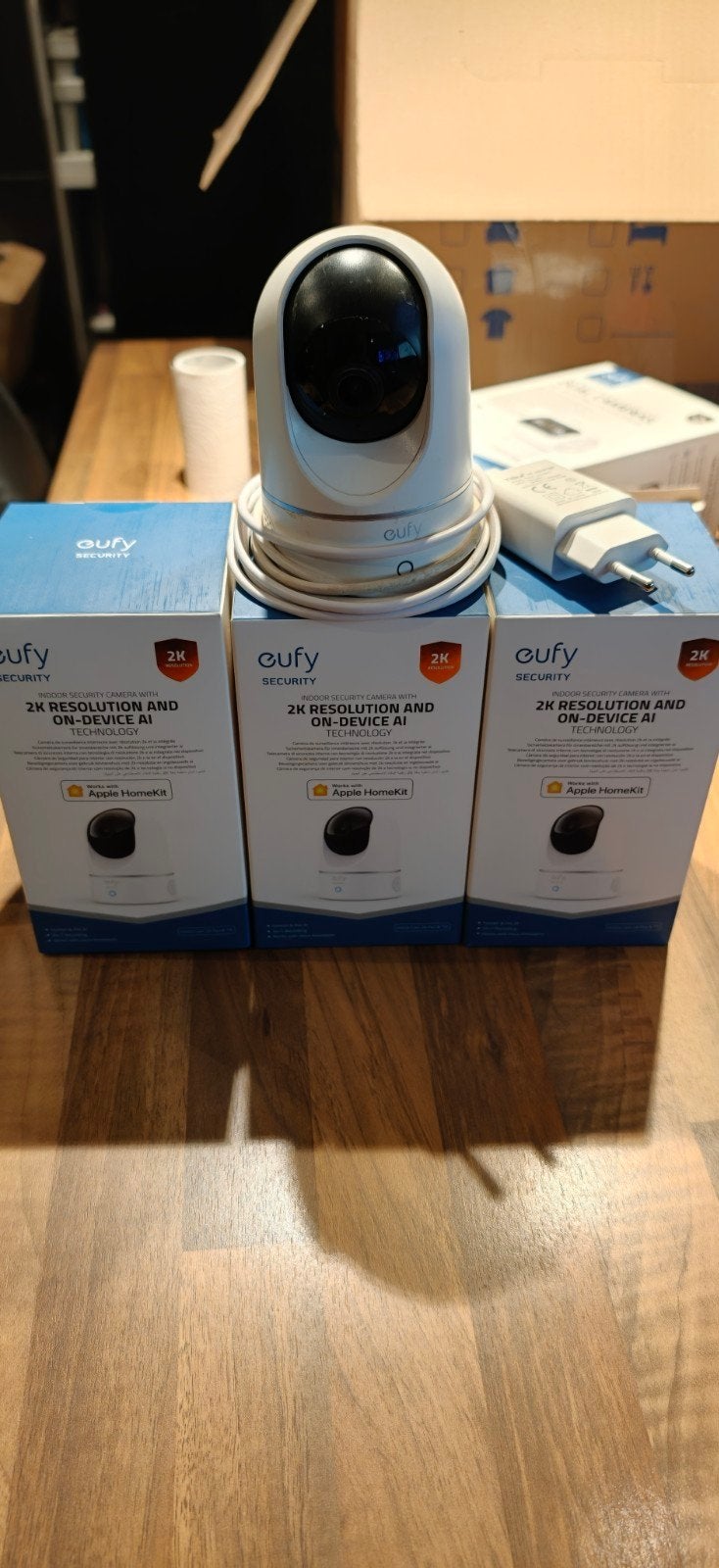 Eufy Security 2K Indoor Camera met HomeKit (2 stuks nog), Audio, Tv en Foto, Ophalen of Verzenden, Nieuw, Binnencamera