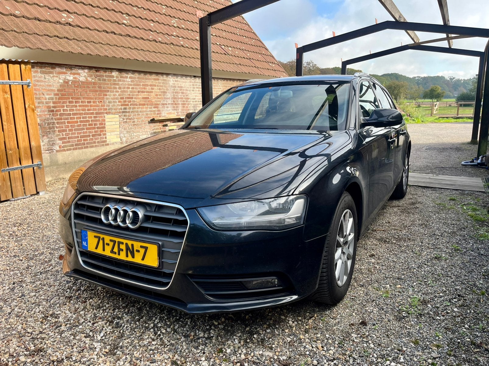 Foto 3 van Audi A4 1.8TFSI 125KW Avant 2012 Zwart