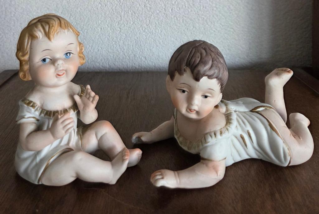2 Vintage biscuitporcelein piano baby's, Ophalen of Verzenden