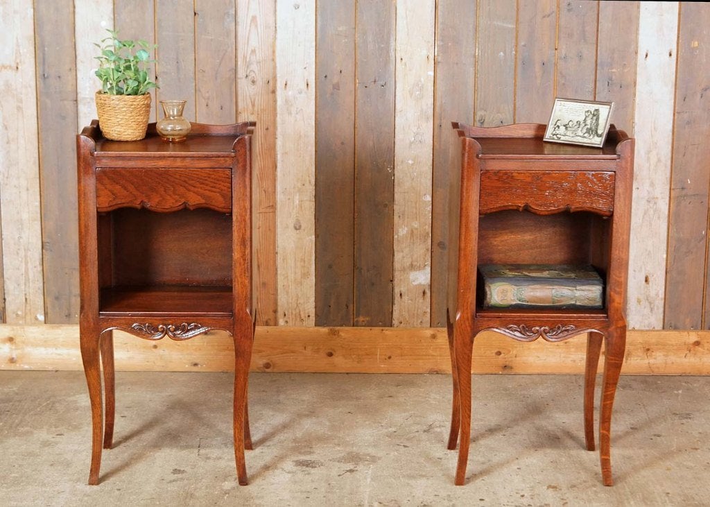 Set van 2 klassieke brocante houten nachtkastjes Frankrijk, Gebruikt, --, --, Hout