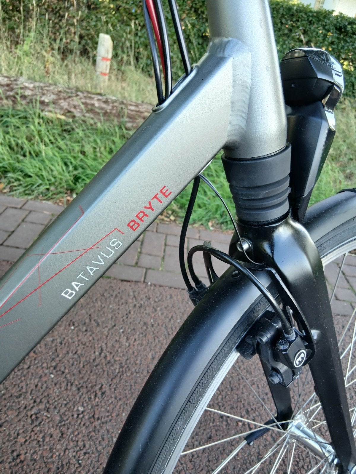 BATAVUS BRYTE ELEKTRISCHE HERENFIETS E-BIKE IZGST !, 59 cm of meer, Ophalen, Zo goed als nieuw, Batavus