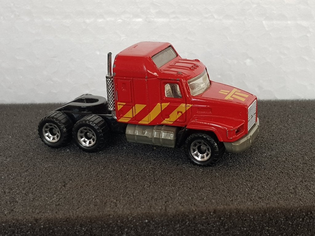 Matchbox Mack CH600 truck, Ophalen of Verzenden, Zo goed als nieuw, Bus of Vrachtwagen