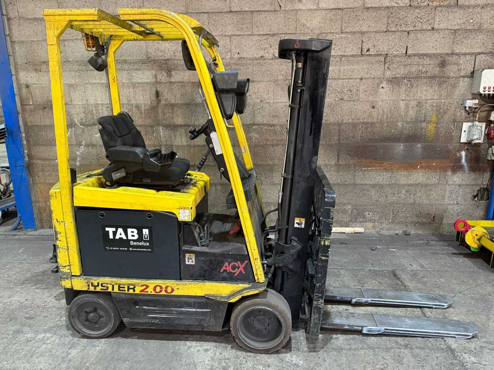 2008 Hyster E2.00XMS Vorkheftruck - accu 2024 (2000KG), Elektrisch, Heftruck, Hyster
