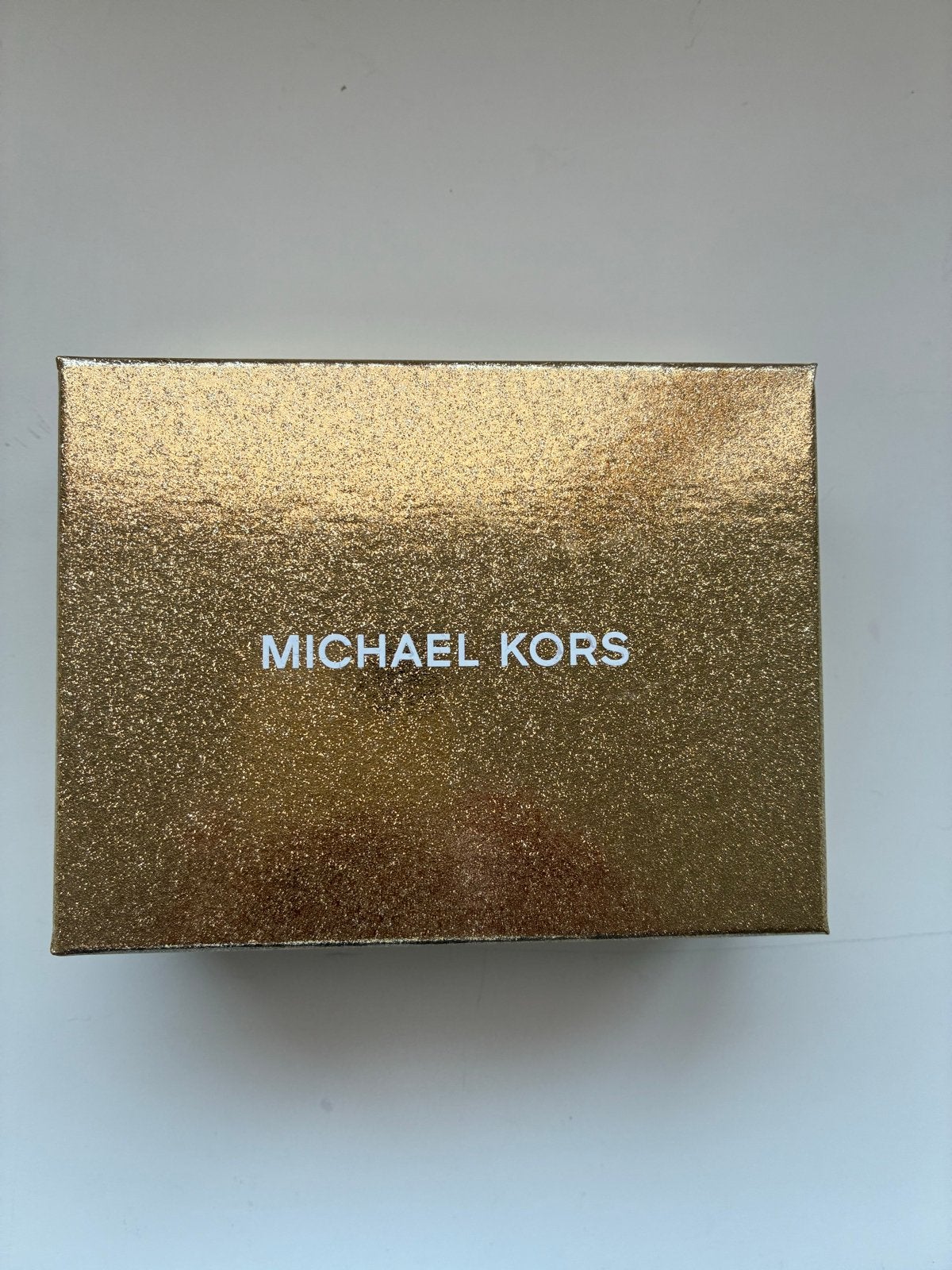 Nieuwe Michael Kors portemonnee goudkleurig, originele doos, Sieraden, Tassen en Uiterlijk, Portemonnees, Overige merken, Overige kleuren