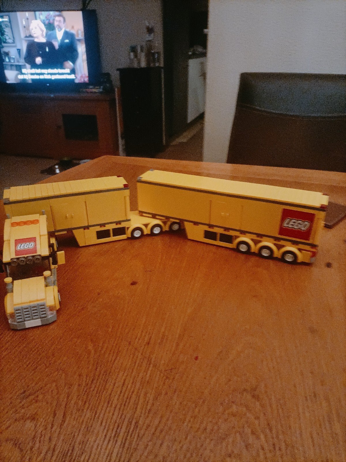 Moc Lego Vrachtwagen met Aanhangers - Geel, Lego, Ophalen of Verzenden, Compleet, Complete set
