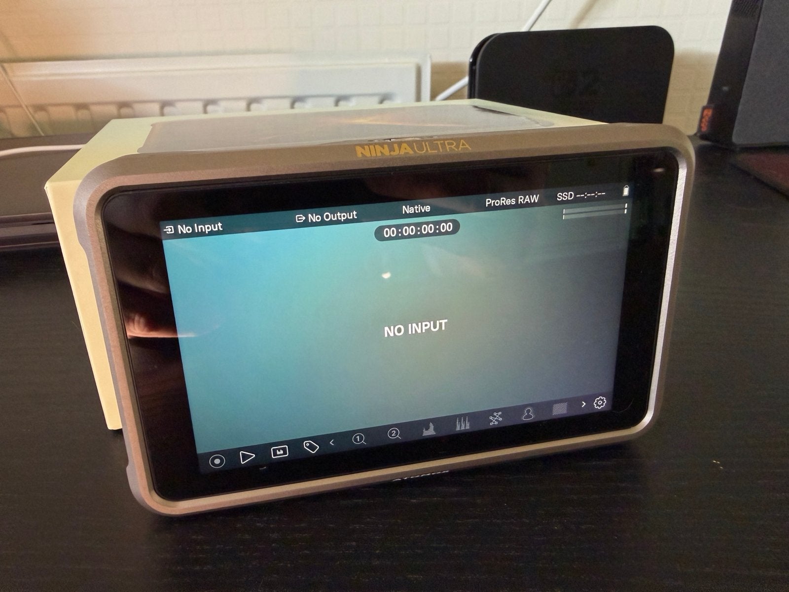Atomos Ninja Ultra, Audio, Tv en Foto, Videocamera's Digitaal, Overige merken, Full HD, Overige soorten, Zo goed als nieuw