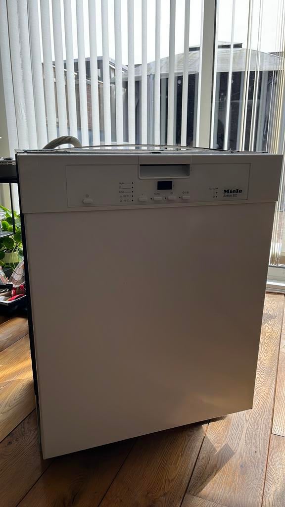 Miele Active SC vaatwasser, Ophalen of Verzenden, Zo goed als nieuw, Minder dan 85 cm