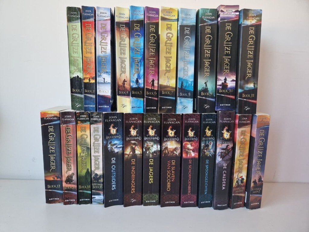 Complete serie Grijze Jager en Broederband van Flanagan., Boeken, Ophalen of Verzenden, Gelezen
