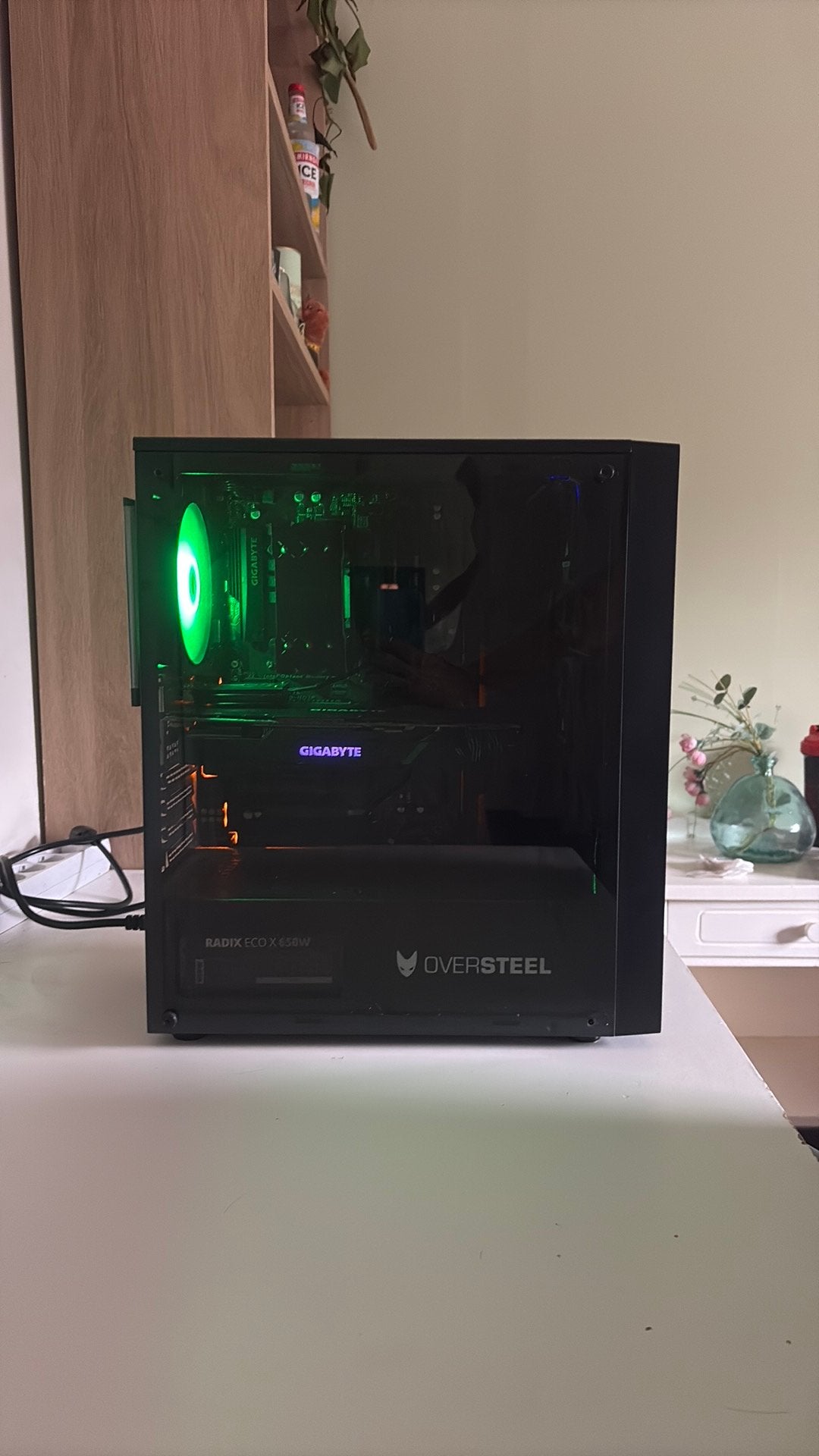 Foto 4 van Gaming PC RTX 2070 8GB | i5-7500 | 16GB RAM | 480GB SSD