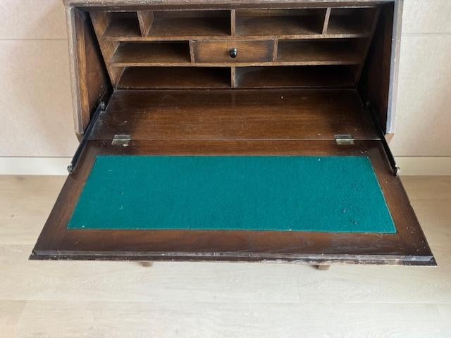 Vinted klep secretaire, Ophalen