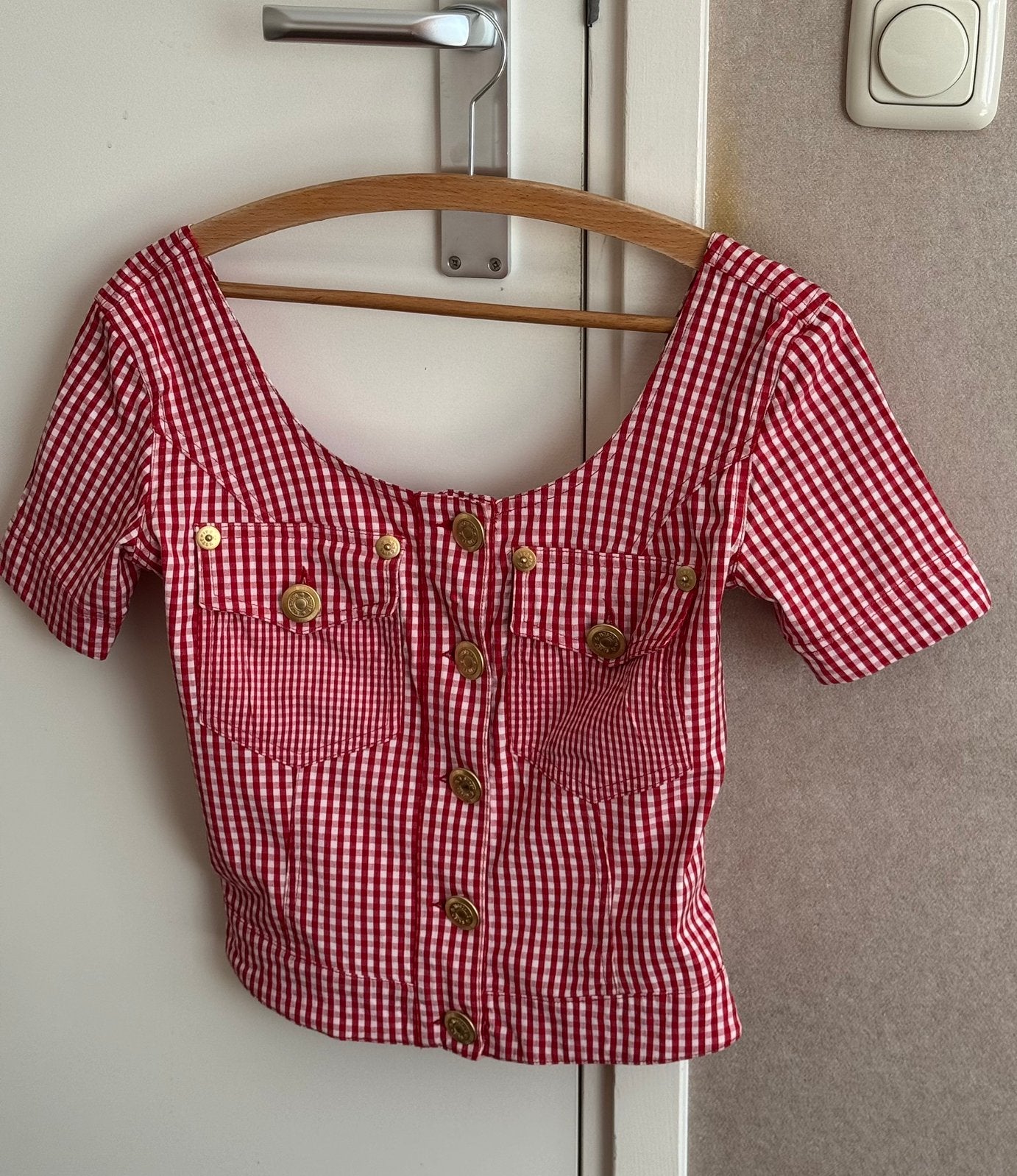 Prachtig bloesje Moschino mt 36-38, Ophalen of Verzenden, Zo goed als nieuw, Maat 36 (S), Rood