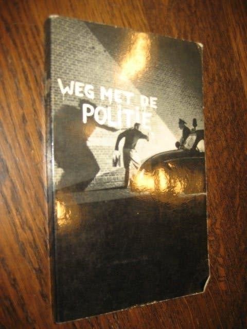 W.m. Van andel en j. Van straten / op/weg met de politie, Ophalen of Verzenden, Gelezen