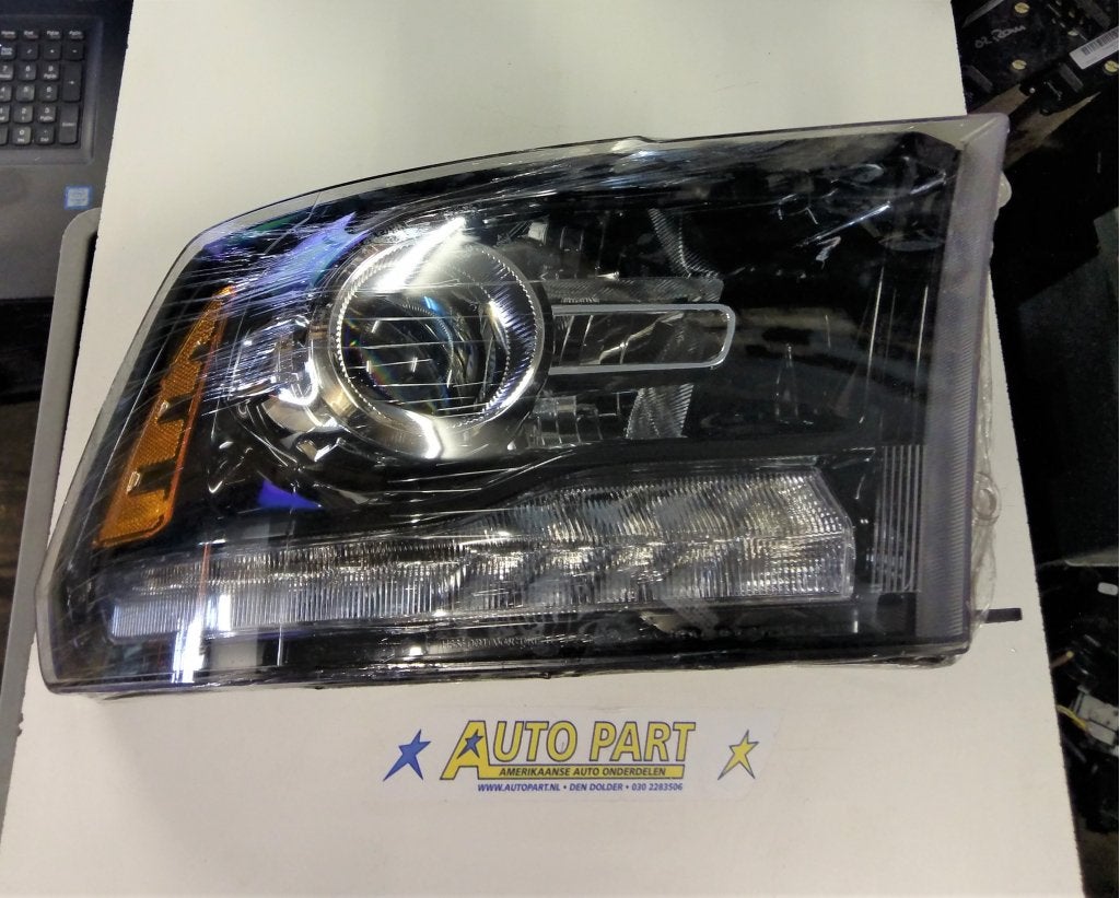 Dodge Ram 1500 Sport bi-focus zwart koplamp 2013-2018, Amerikaanse onderdelen, Nieuw, Tycsales@tyc.com.tw, Ophalen of Verzenden