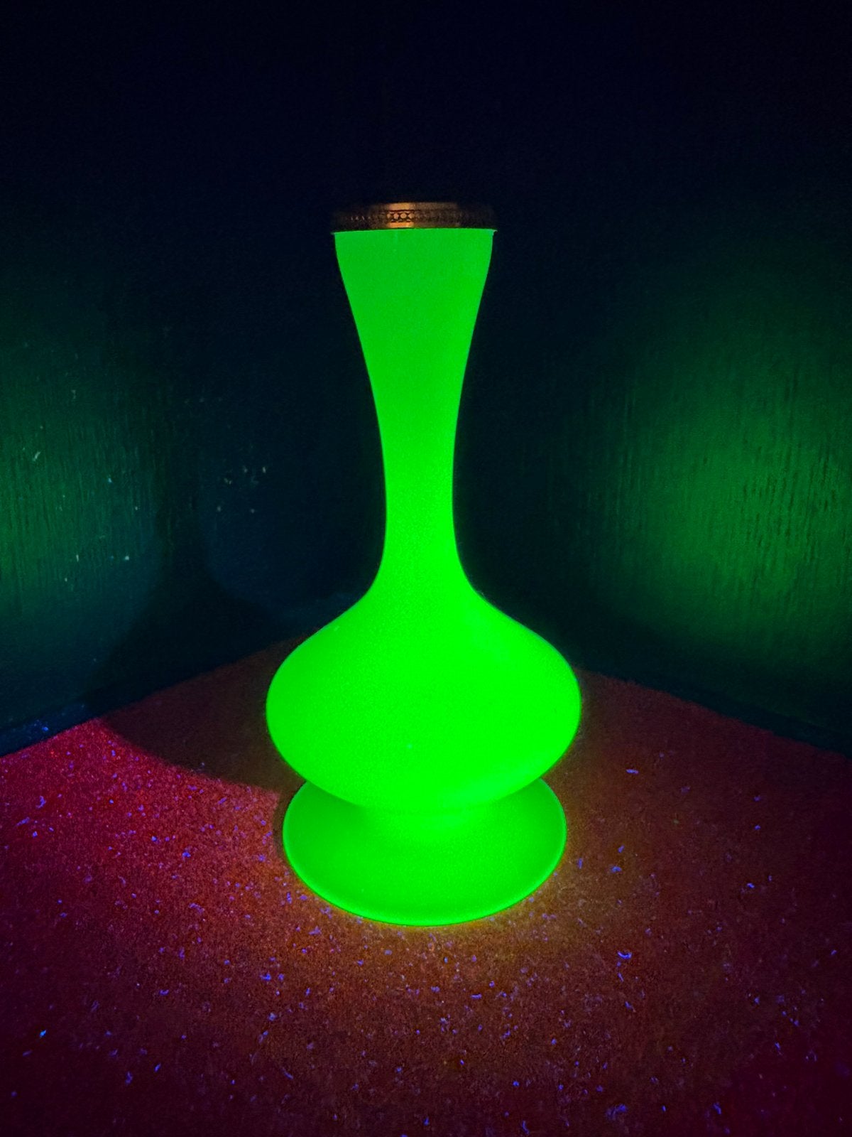 Vaas Murano  ( uranium glas ), Antiek en Kunst, Ophalen of Verzenden