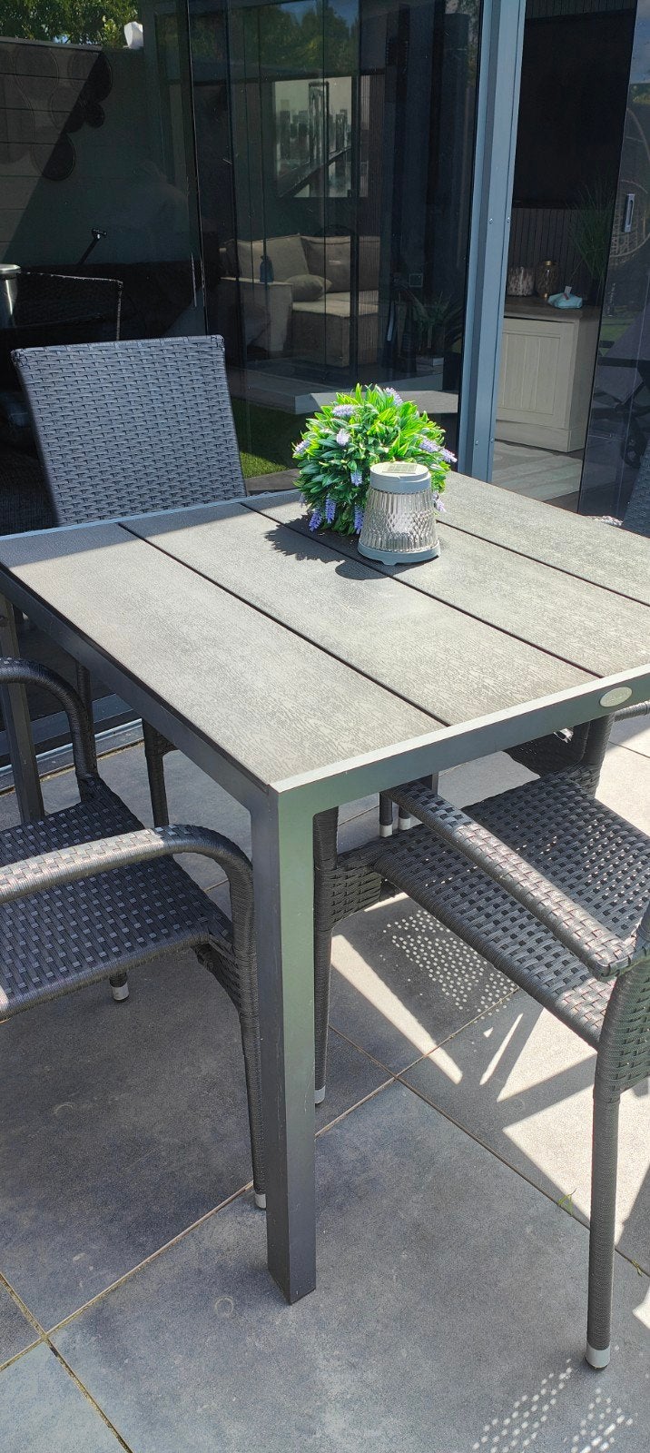 tuintafel 90x90, Ophalen, 4 zitplaatsen, Eettafel, Aluminium