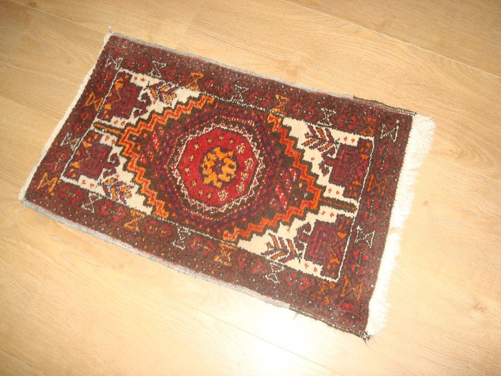 Perzisch tapijt 50 x 80 cm., Ophalen of Verzenden