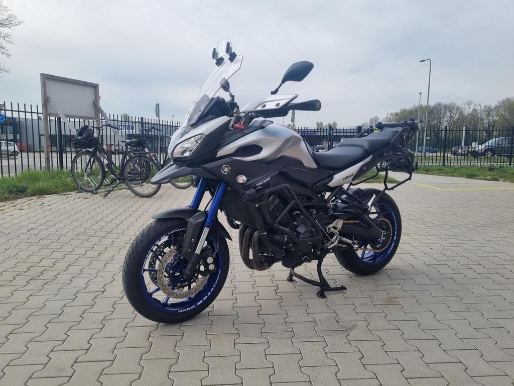 Yamaha Tracer 900 LeoVince incl nieuwe beurt, Motoren, Motoren | Yamaha, Occasion, Motorrijbewijs A, 3 cilinders, Particulier