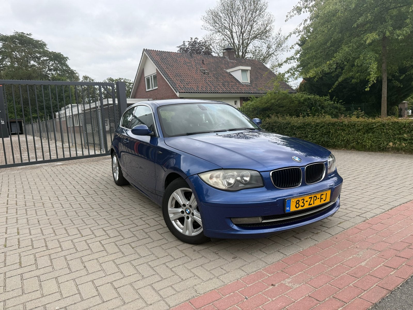 BMW 1-Serie 118i Business Line 2008 - Nette auto, 1-Serie, 1995 cc, Zwart, Blauw